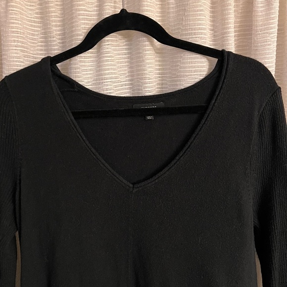 Express Black V-Neck Sharkbite Sweater - Picture 2 of 6